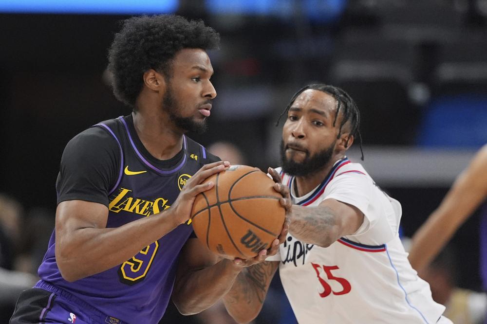 悬念和机遇 悬念和机遇