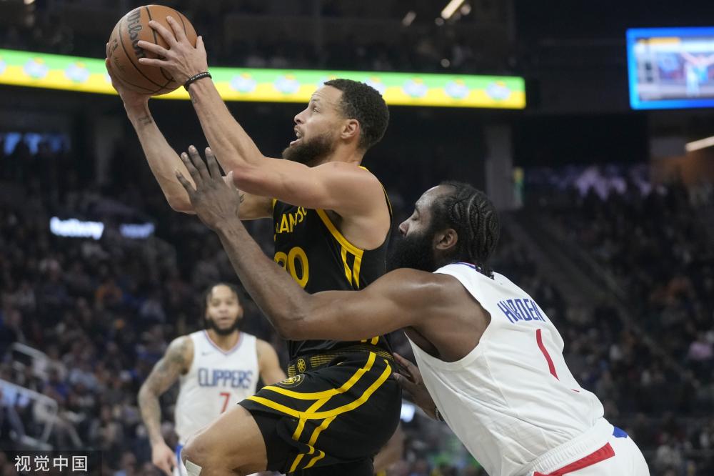 比赛一开始 比赛一开始